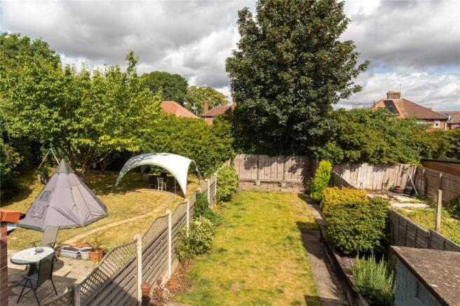 3 bed Terraced for sale Image 4