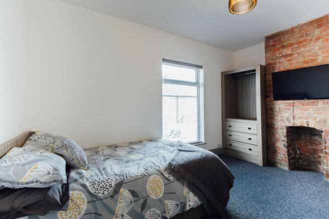 3 bed House to rent Image 7