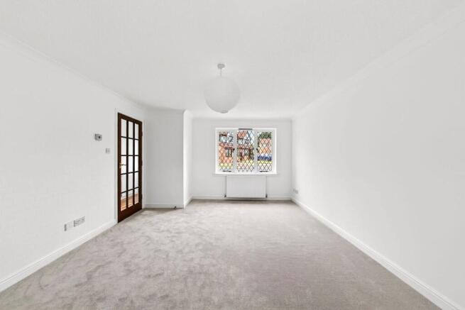 Rosedale Gardens, Maryhill, Glasgow photo 4