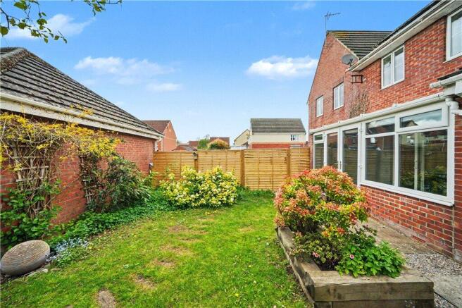3 bed Semi-Detached for sale Image 11