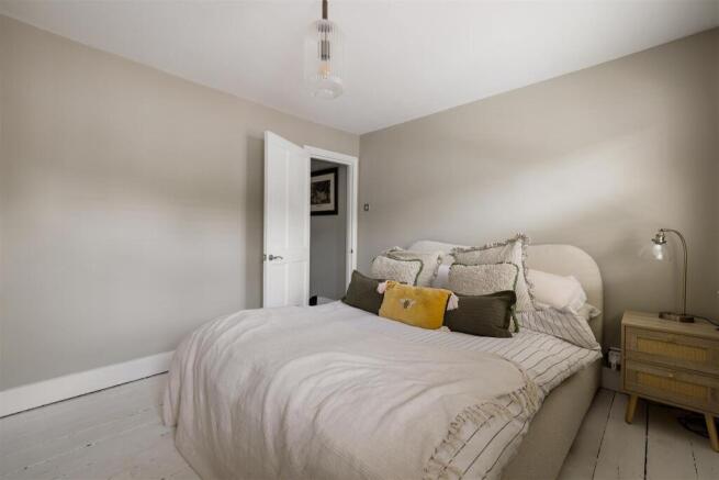 Barclay Road E17