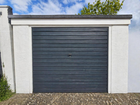 garage new