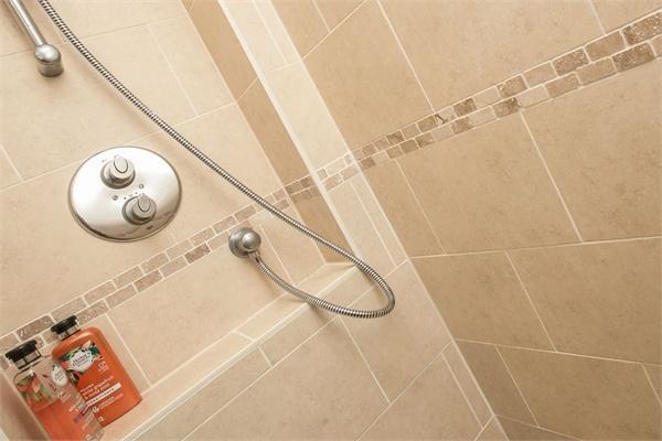 Bathroom detail