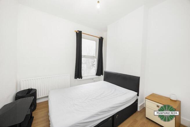 95A   Vicarage Lane -001-1200.jpg