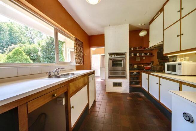 Kitchen.jpg