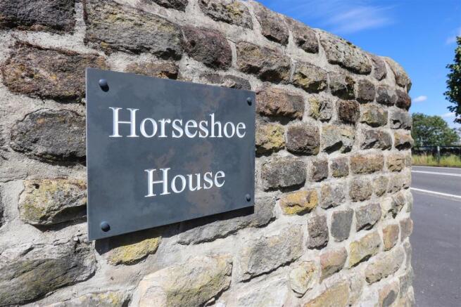 Horseshoe House.JPG