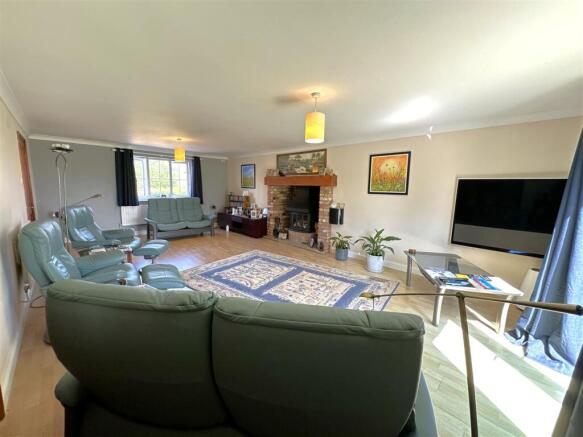 Living Room 994