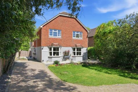 Arundel Road, Fontwell