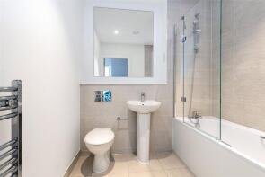55, North House, Gillingham Gate Road, Chatham Docks, Chatham ME4 4RZ