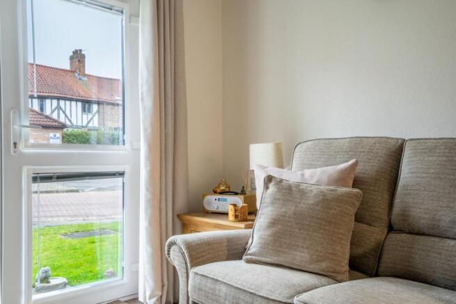 1 bed Retirement Property for sale Image 4