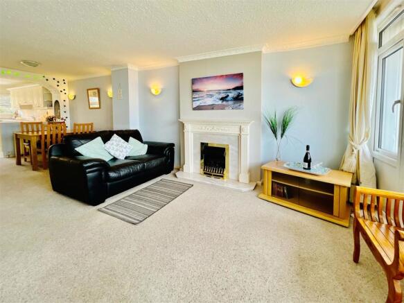 7 Heath Court 13.JPG