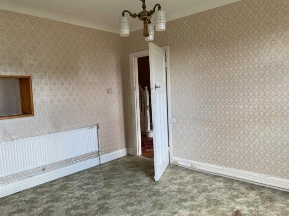 Sitting Room..jpg
