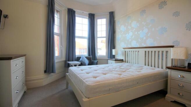 8 bed Terraced for sale Image 11