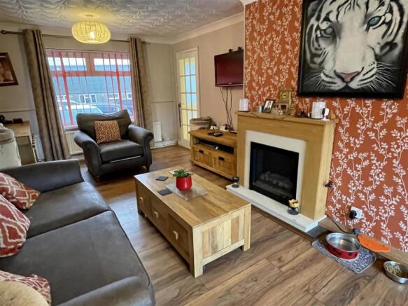 Living/Dining Room
