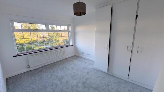 3 bed Detached to rent Image 6