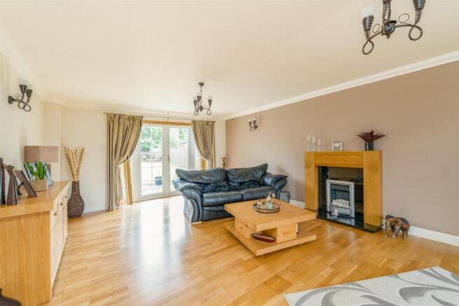 4_alder_avenue_jedburgh-3.jpg