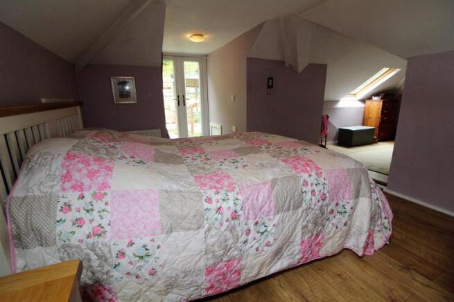 Master Bedroom.JPG