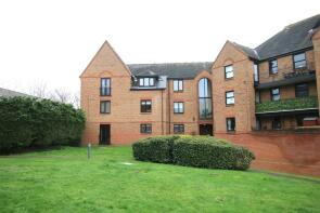 30, Fitzwalter Place, Great Dunmow CM6 1HB