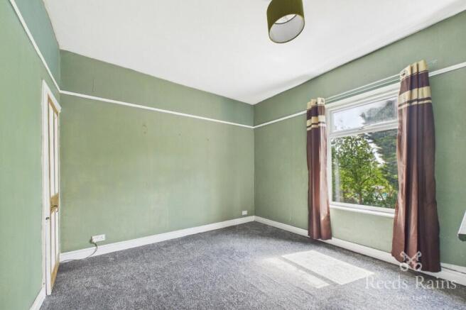 2 bed Terraced to rent Image 6