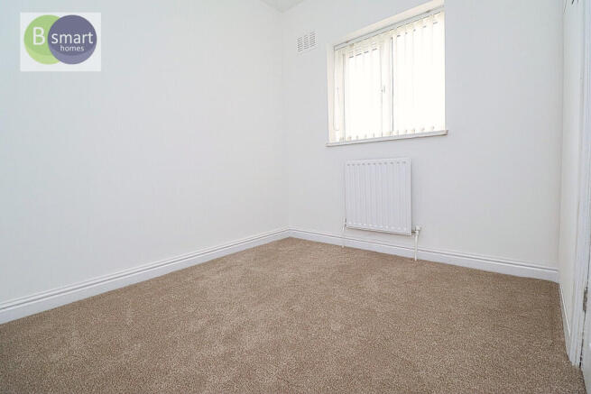 3 bed Semi-Detached for sale Image 10
