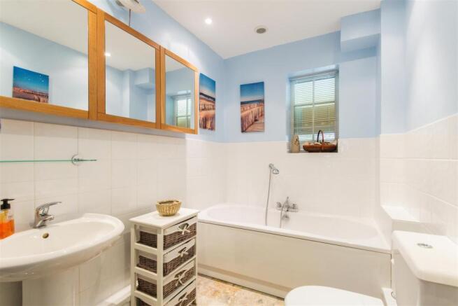 Ground Floor Bathroom
