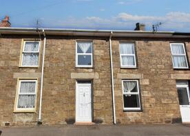 83, Roskear Road, Camborne TR14 8BX