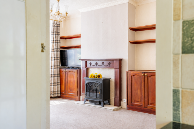 3 bed Semi-Detached for sale Image 4