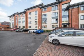 40, Hillview Place, Newbury RG14 1BF