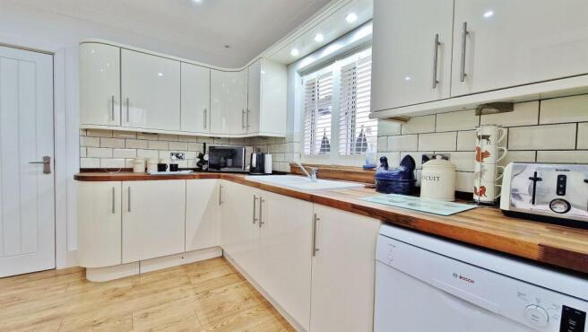 Kitchen/Breakfast Room