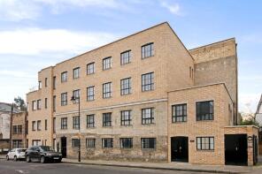 Flat 7, 1b Maxfield Court, Orleston Road, London N7 8LH