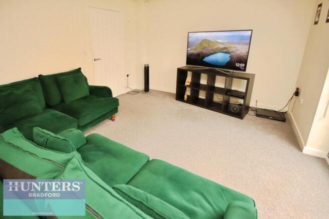 3 bed Semi-Detached for sale Image 5