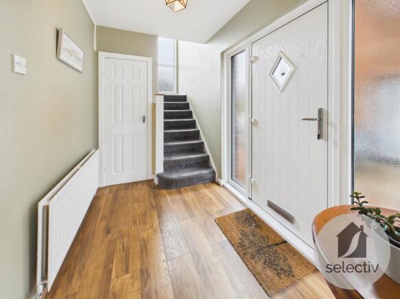 3 bed Semi-Detached for sale Image 9