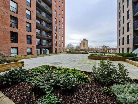 2nd floor garden
