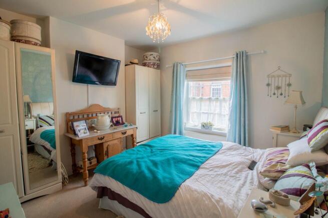 Bedroom 1 (Double)