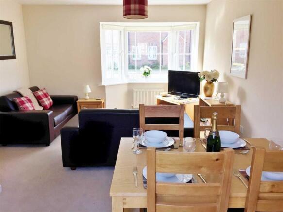 Lounge/Diner