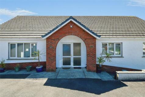 Wernoleu Road, Betws, Ammanford, Carmarthenshire, SA18