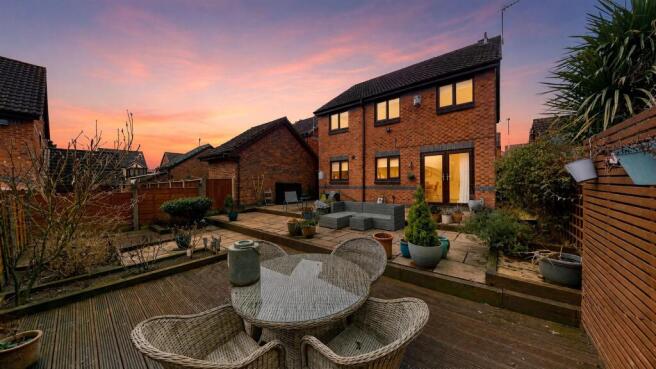 Henley Court For Sale