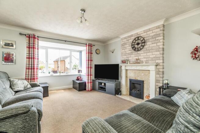 3 bed Bungalow for sale Image 5