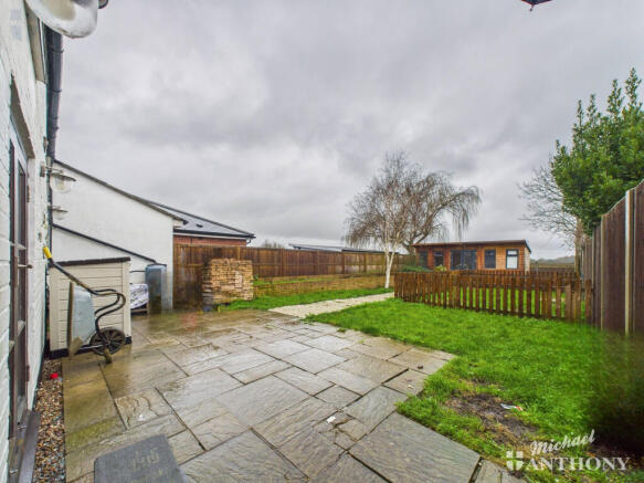 0a9d1e3ce9f346c49c671bb05d6e887b_80_CAM03218G0-PR0