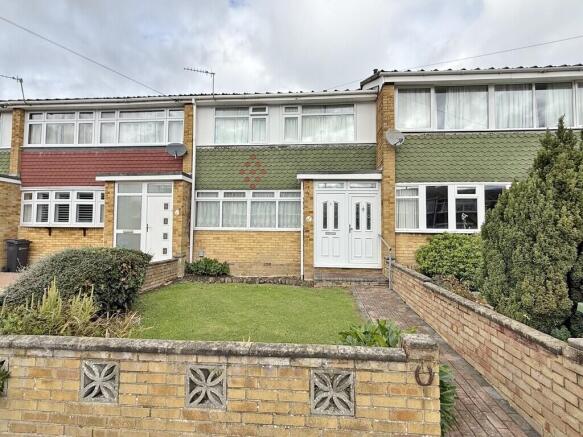 3-bed terraced on Shearwater Drive, Farlington, Portsmouth, £295,000