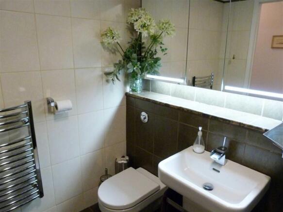 Photo 9