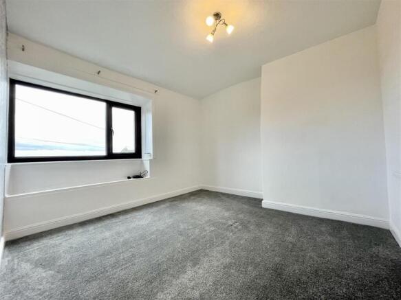 2 bed Terraced for sale Image 10
