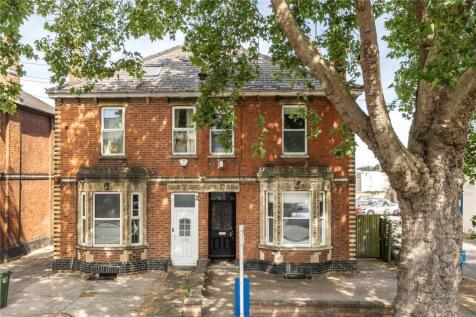 Gloucester Road, Cheltenham, GL51