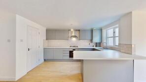 159, Plough Way, London SE16 7FN