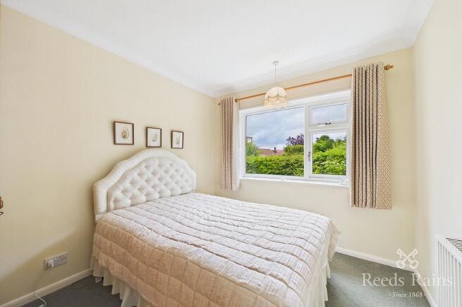 2 bed Bungalow for sale Image 9