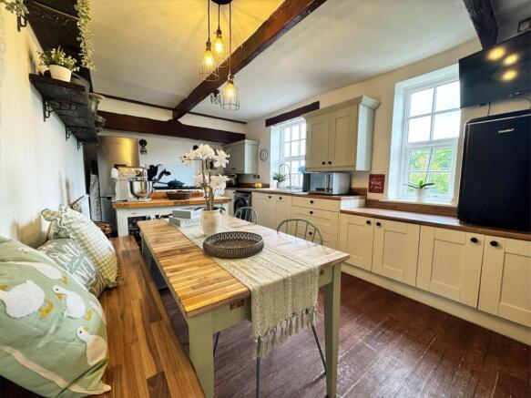 2 bed End of Terrace for sale Image 5