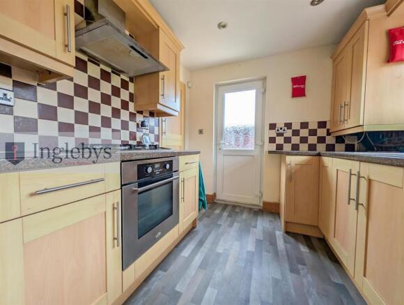 2 bed House for sale Image 9