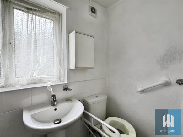 2 bed Bungalow for sale Image 11