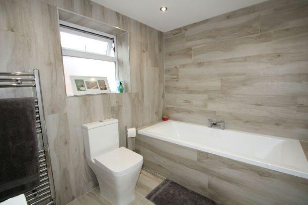 Bathroom Aspect 2