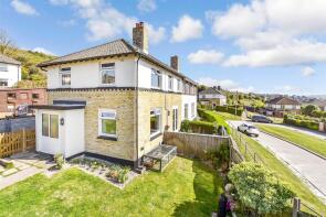 1, Milton Close, Dover CT16 2BG